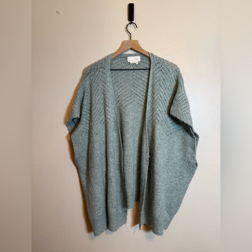 Anthropologie Yuko‎ Short Sleeve Cardigan - Picture 2 of 5